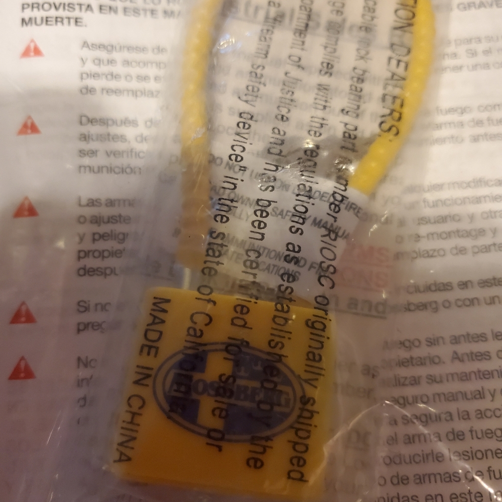Mossberg 30 MM Cable Security Lock w. Keys NEW